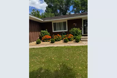 8383 Henna Avenue S, Cottage Grove, MN 55016 - Photo 3