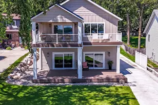 1084 W Lake Dr, Detroit Lakes, MN 56501 - Photo 53