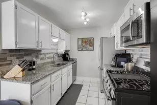 3221 Valley Ridge Dr, Eagan, MN 55121 - Photo 11