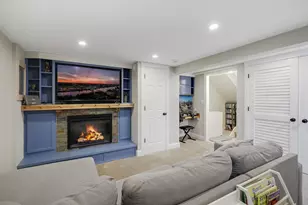 3221 Valley Ridge Dr, Eagan, MN 55121 - Photo 25