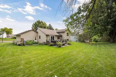1584 Lake Susan Hills Drive, Chanhassen, MN 55317 - Photo 23