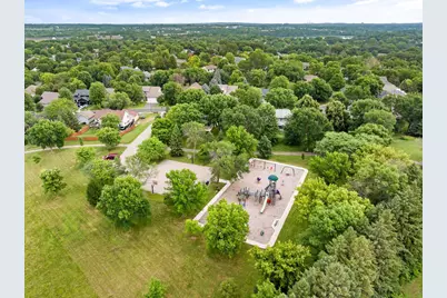 1584 Lake Susan Hills Drive, Chanhassen, MN 55317 - Photo 25