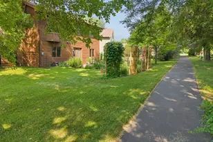 1521 Bruers Ct, Chaska, MN 55318 - Photo 27