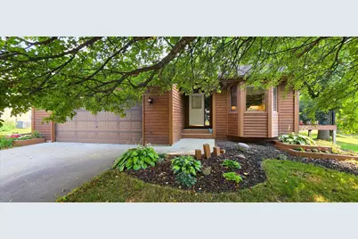 1521 Bruers Court, Chaska, MN 55318 - Photo 3