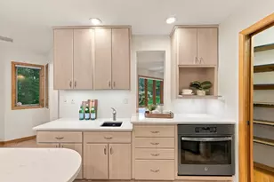 1851 South Ln, Mendota Heights, MN 55118 - Photo 9
