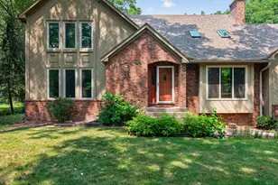 867 Lois Ln, Lino Lakes, MN 55014 - Photo 5