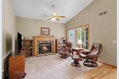 7640 Teal Road, Woodbury, MN 55125 - Photo 13