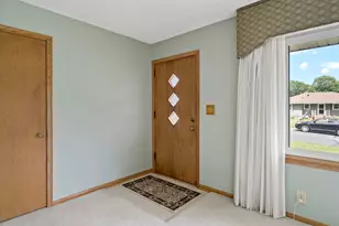 6073 Yukon Ave N, New Hope, MN 55428 - Photo 9