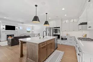 12750 Surrey St, Eden Prairie, MN 55347 - Photo 19