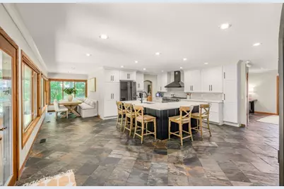 11708 Sunset Trail, Plymouth, MN 55441 - Photo 5