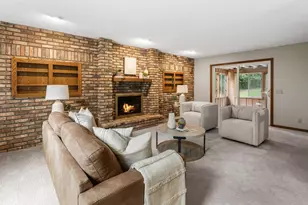 3200 Hazelwood W, Wayzata, MN 55391 - Photo 15