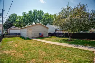 1992 Clear Ave, Saint Paul, MN 55119 - Photo 15