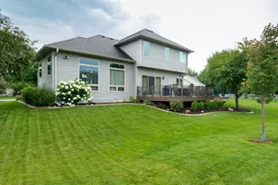 20585 Islandview Cir, Lakeville, MN 55044 - Photo 43