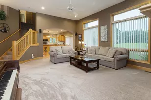 20585 Islandview Cir, Lakeville, MN 55044 - Photo 7