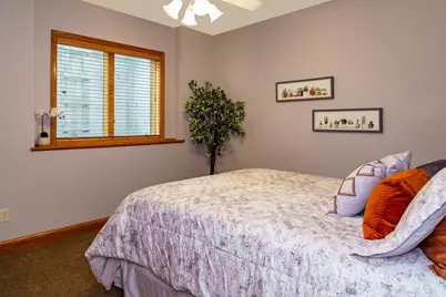 20585 Islandview Circle, Lakeville, MN 55044 - Photo 23