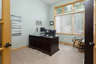 20585 Islandview Cir, Lakeville, MN 55044 - Photo 5