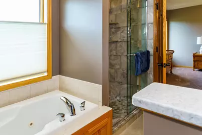 20585 Islandview Circle, Lakeville, MN 55044 - Photo 19