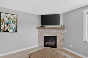 1675 Hadley Creek Dr NE, Rochester, MN 55906 - Photo 29