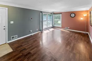 1733 White Bear Ave N, Maplewood, MN 55109 - Photo 7