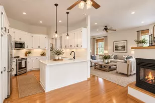 10471 Spyglass Dr, Eden Prairie, MN 55347 - Photo 3