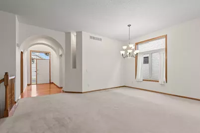 10471 Spyglass Drive, Eden Prairie, MN 55347 - Photo 19