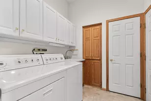 10471 Spyglass Dr, Eden Prairie, MN 55347 - Photo 37