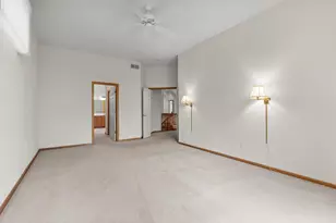 10471 Spyglass Dr, Eden Prairie, MN 55347 - Photo 21