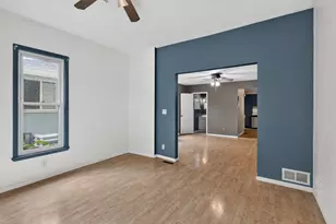 4028 Perry Ave N, Robbinsdale, MN 55422 - Photo 7
