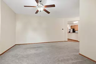 1601 Woodlynn Ave, Maplewood, MN 55109 - Photo 11