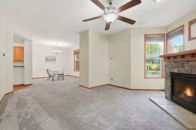 1601 Woodlynn Avenue #4, Maplewood, MN 55109 - Photo 9
