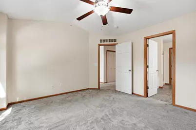 1601 Woodlynn Avenue #4, Maplewood, MN 55109 - Photo 21