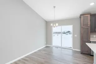 440 Prairie View Dr, Cologne, MN 55322 - Photo 9