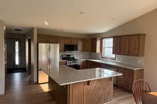 1409 S 2nd St, Princeton, MN 55371 - Photo 3