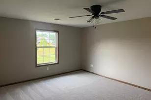 1409 S 2nd St, Princeton, MN 55371 - Photo 7