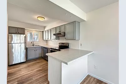607 E Burnsville Parkway #13, Burnsville, MN 55337 - Photo 5