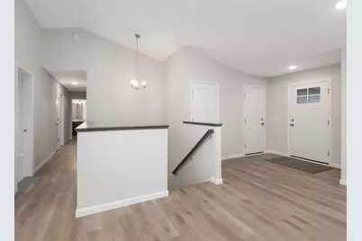 648 Hawthorne Lane, Watertown, MN 55388 - Photo 7