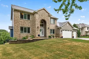 8939 Heatherton Ridge Dr, Savage, MN 55378 - Photo 1