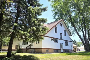 615 7th St, Kenyon, MN 55946 - Photo 1
