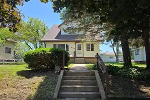 615 7th St, Kenyon, MN 55946 - Photo 3
