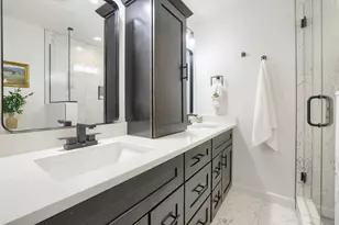 8100 Rhode Island Cir, Bloomington, MN 55438 - Photo 21