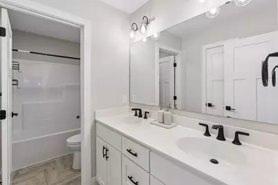 7400 Agate Trail, Inver Grove Heights, MN 55077 - Photo 41