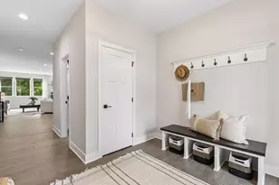 7400 Agate Trl, Inver Grove Heights, MN 55077 - Photo 5