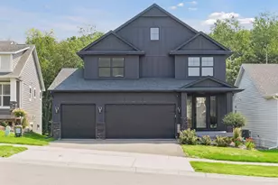 7400 Agate Trl, Inver Grove Heights, MN 55077 - Photo 3