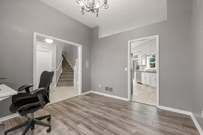 1672 Windsor Drive S, Shakopee, MN 55379 - Photo 15