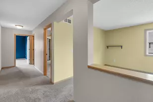 9795 Vagabond Ln N, Maple Grove, MN 55311 - Photo 11