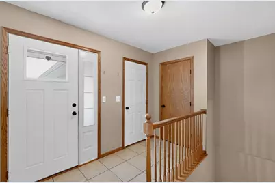 290 5th Avenue SE, Plainview, MN 55964 - Photo 15