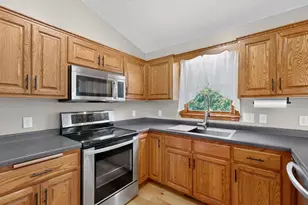 290 5th Ave SE, Plainview, MN 55964 - Photo 9