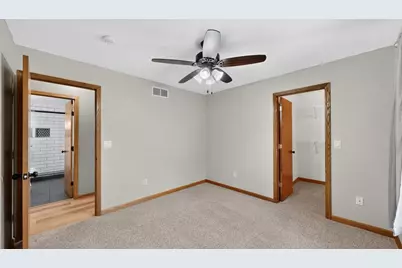 290 5th Avenue SE, Plainview, MN 55964 - Photo 25