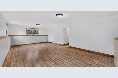 290 5th Avenue SE, Plainview, MN 55964 - Photo 27