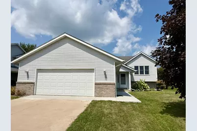 290 5th Avenue SE, Plainview, MN 55964 - Photo 1